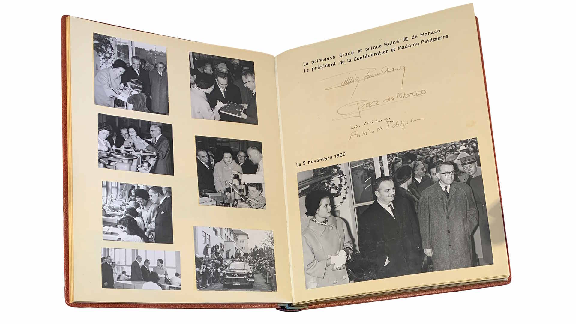 Historische Highlights aus der Tissot-Geschichte, festgehalten in alten Fotobüchern.