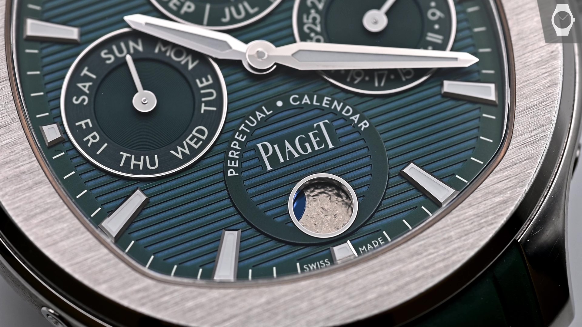 Piaget Polo Perpetual Calendar Mondphase Detail