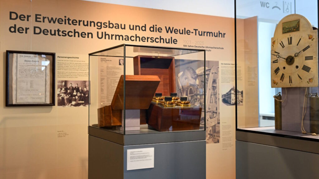 Uhrenmuseum Glashütte Foyer-Ausstellung