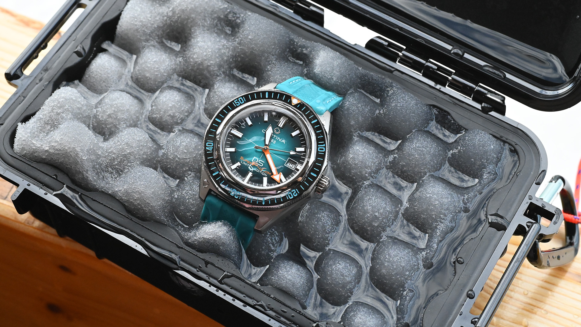 Certina DS Super PH2000M STC Sea Turtle Conservancy (2)