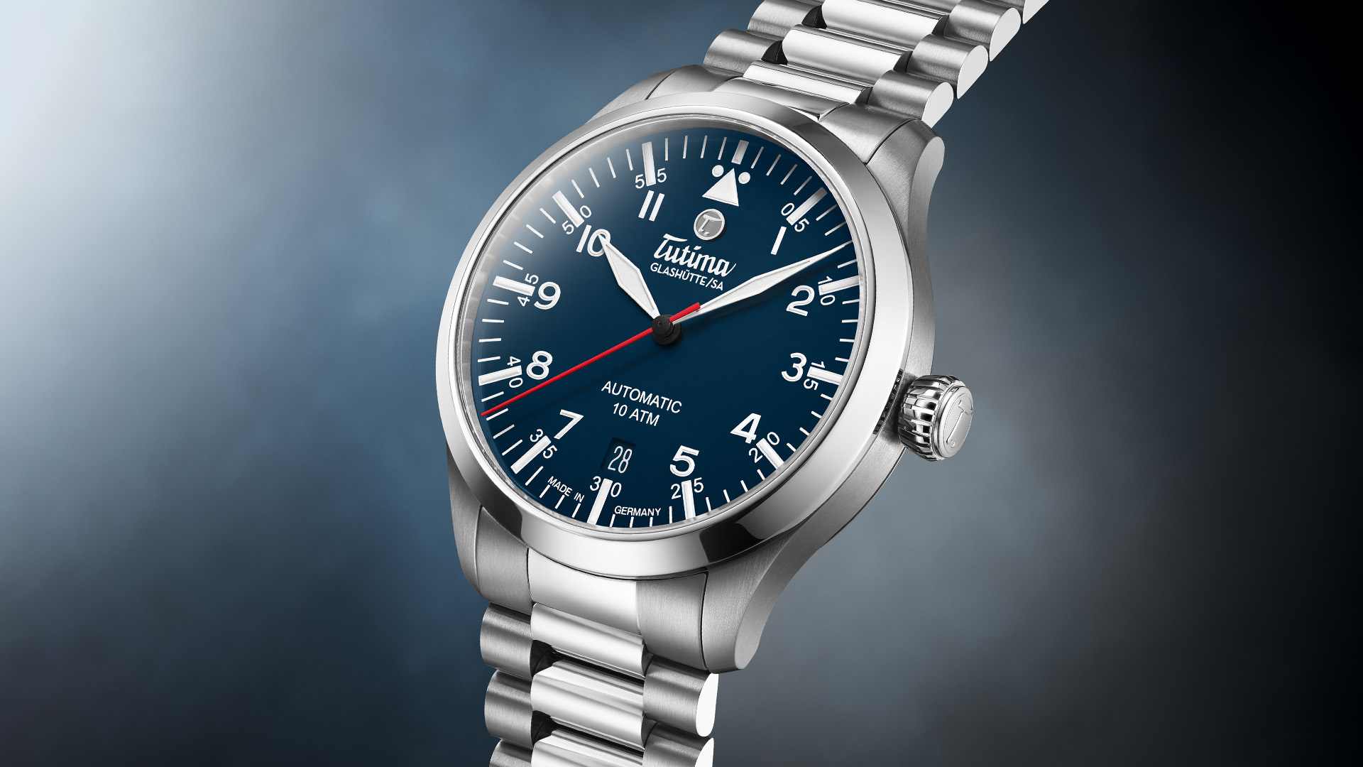 blaue Variante der Tutima Flieger T5 Fliegeruhr mit Automatikwerk